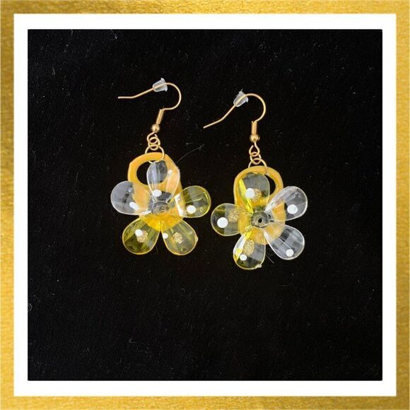 3/$20 Hand Crafted BEADED Dangle HANDMADE Can Tab FLOWER EARRINGS - Picture 1 of 1